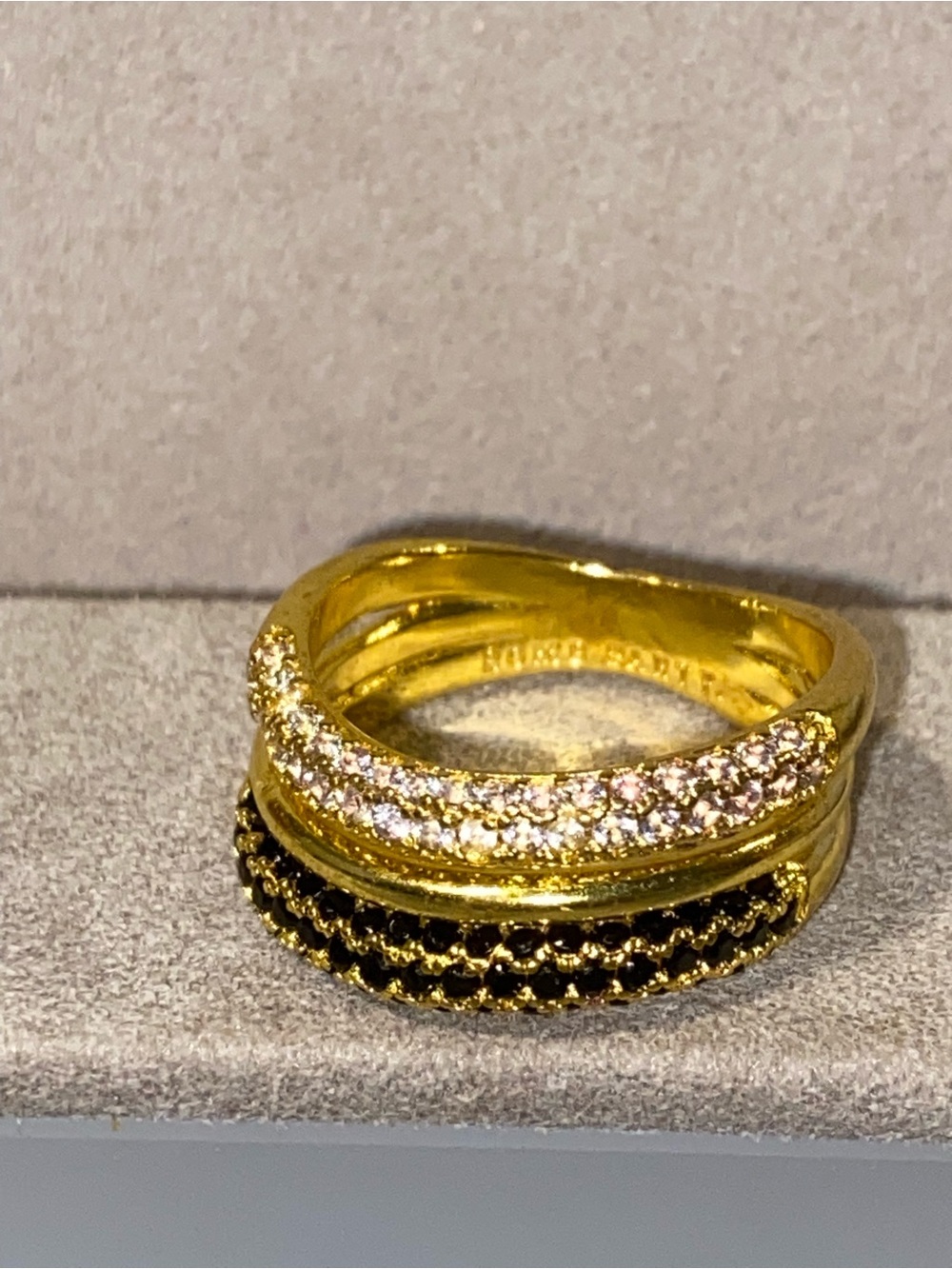 Gold Tone Ring w/ Black and Clear Rhinestones